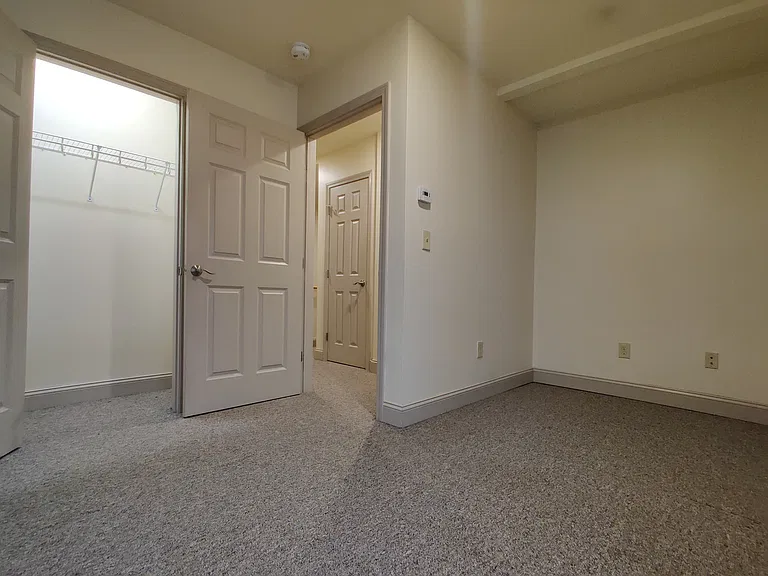 238 College — Photo 15