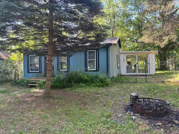 456 Myrtle St, Gladwin, MI 48624