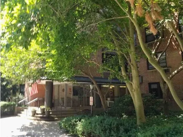 80 W Baltimore Ave, Lansdowne, PA 19050