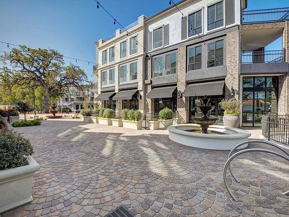 3rd image of 1710 Thousand Oaks Blvd #106