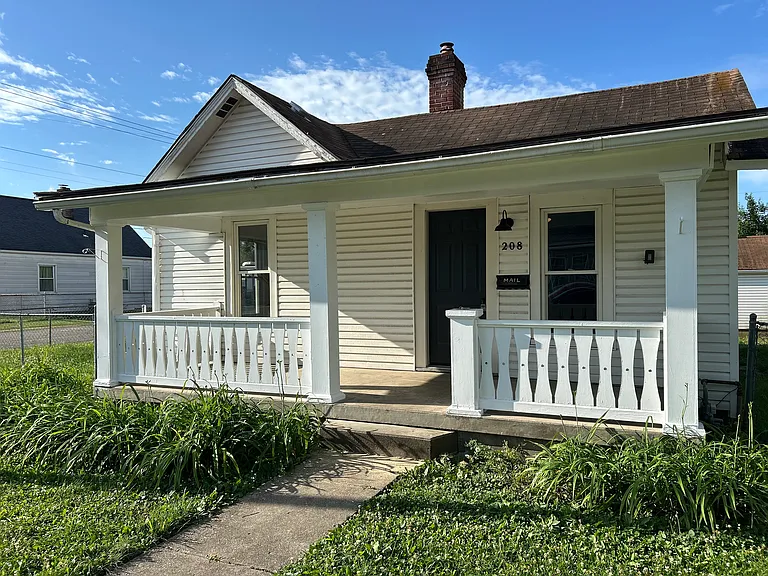 208 Greene St — Photo 1