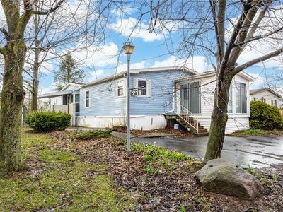 211 Sunset Dr, Holley, NY, 14470