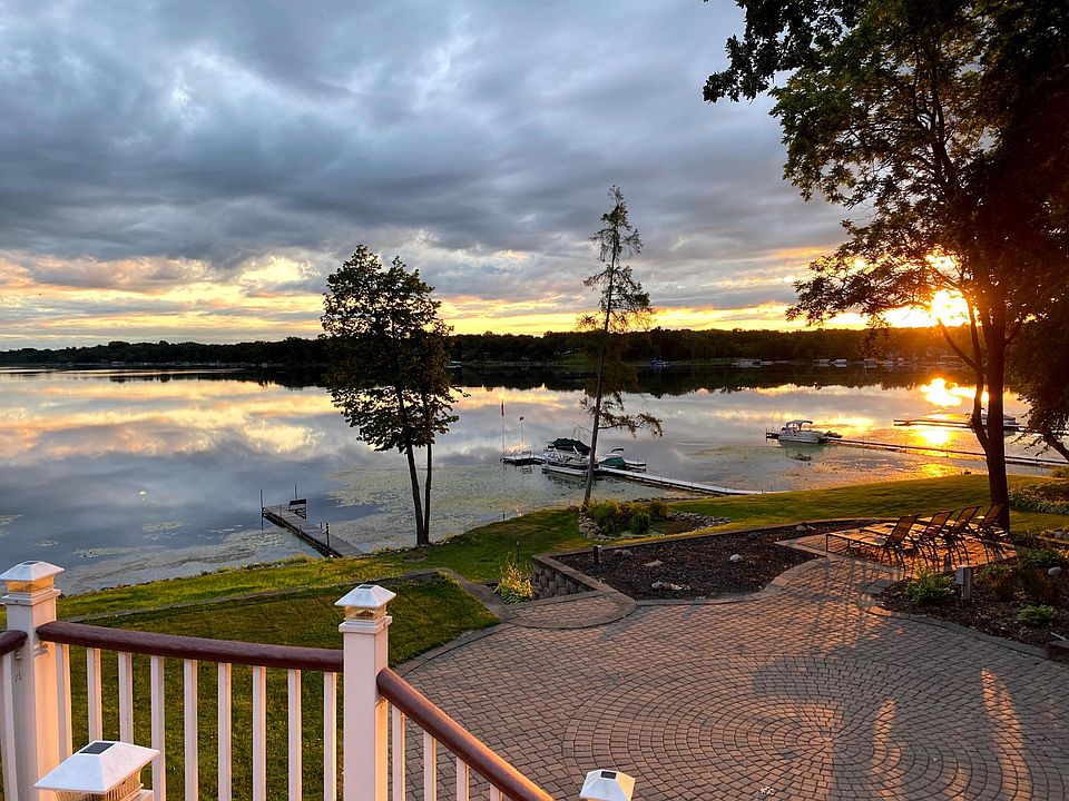 Beautiful sunrises from the deck