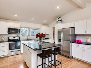 4635 Pickering Rd, Bloomfield Hills, MI 48301