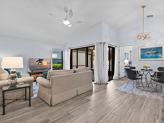 4th image of 13371 Bedford Mews Court