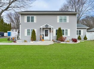 190 Mill St, Agawam, MA 01001