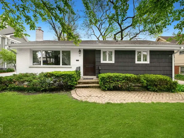 57 Harris Ave, Clarendon Hills, IL 60514