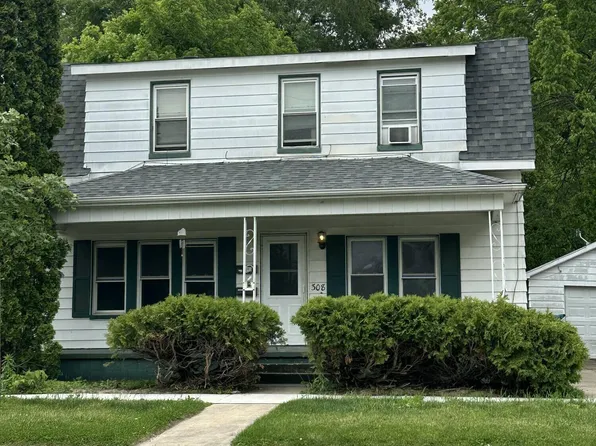 308 Walker St, La Porte, IN 46350