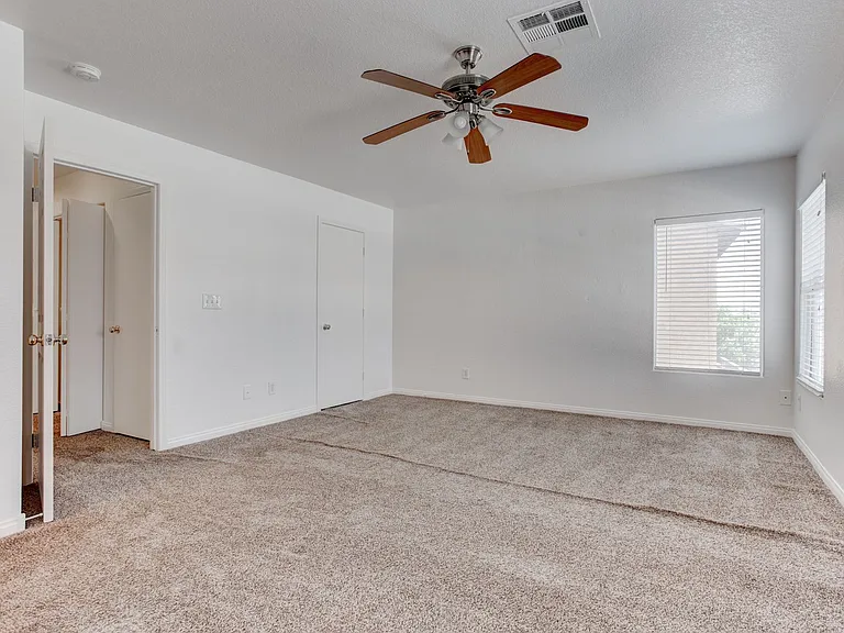 1195 Sweet Orange St — Photo 20