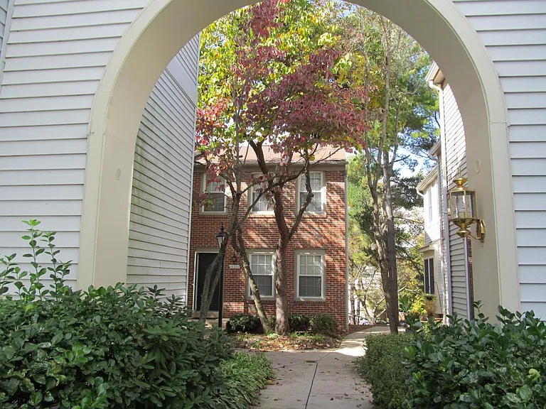 10326 Bridgetown Pl — Photo 13