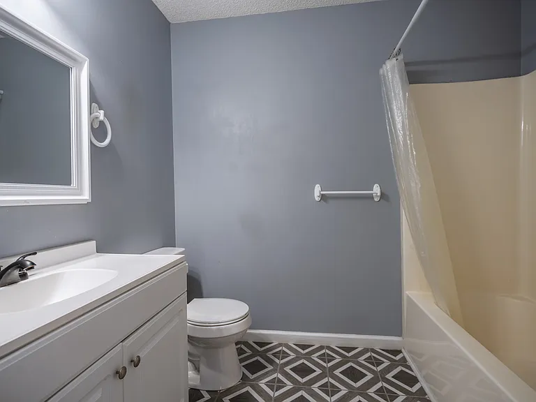 910 Brett Dr #64 — Photo 20