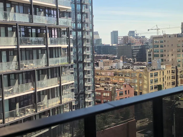 330 Richmond St W #1603 — Photo 13