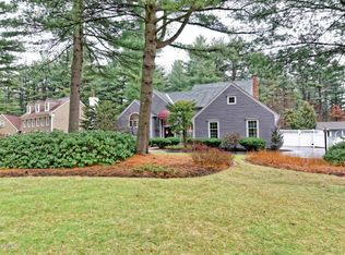 18 Honey Hollow Rd, Queensbury, NY 12804