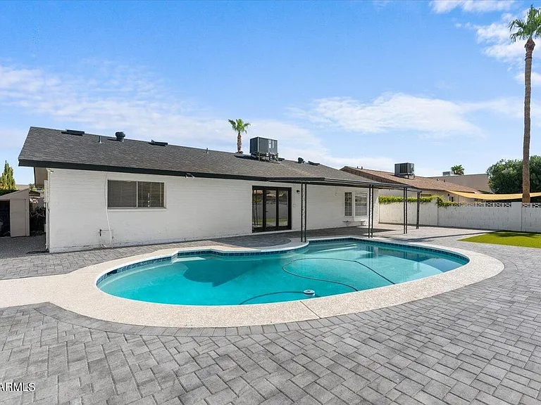 8207 E Montebello Ave — Photo 24