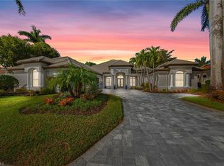 2815 Wild Orchid Ct, Naples, FL 34119