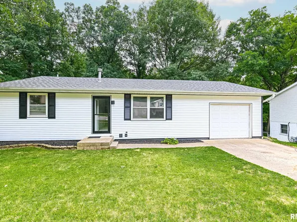 106 Yates Rd, Marquette Heights, IL 61554