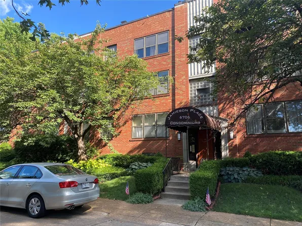 6706 Neosho St APT 3E, Saint Louis, MO 63109