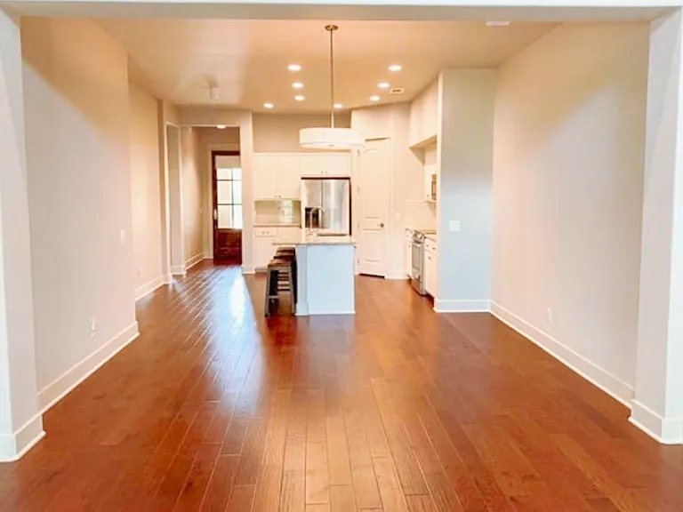 108 Tuscan Dr — Photo 8