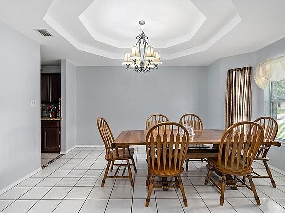 3rd image of 2909 Las Nubes Dr