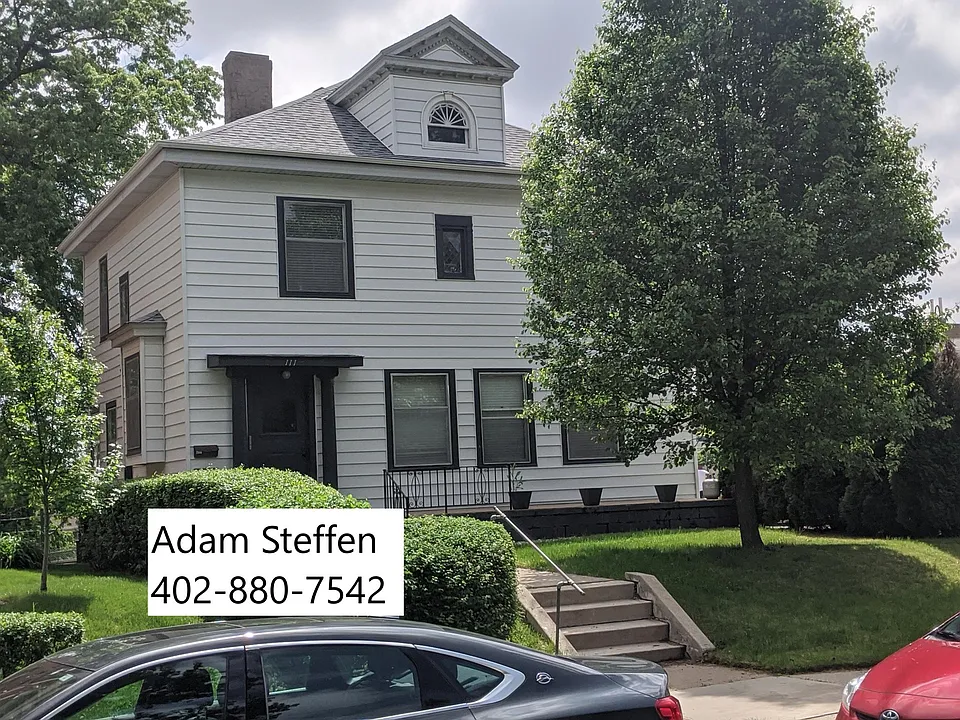 111 N 38th Ave #2