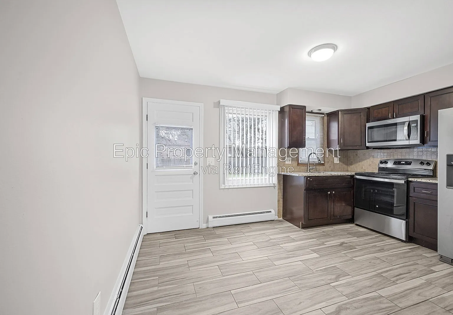 2 bed, 1.0 bath, $1,345 — Photo 4