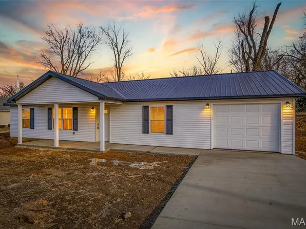 203 Laurel St, Park Hills, MO 63601