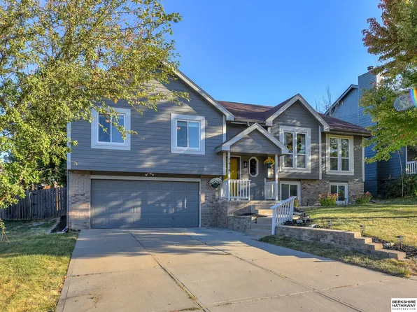 7414 Vane St, Omaha, NE 68122