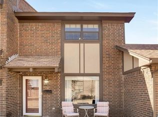 1313 Canterbury Blvd, Altus, OK 73521