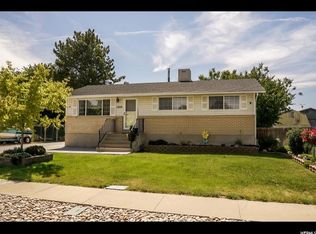 1669 N 2800 W, Clinton, UT 84015