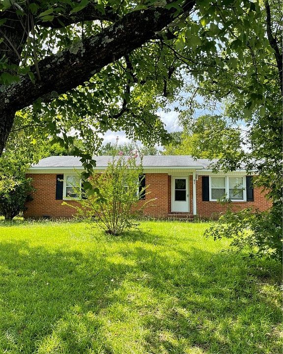 611 Freda Ct, Spring Lake, NC 28390 Zillow