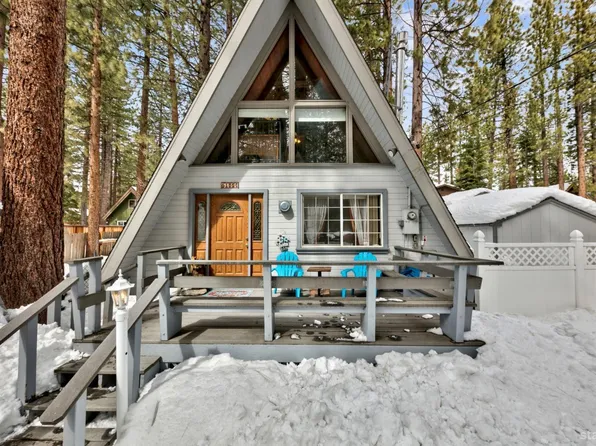1856 Guadalupe St, South Lake Tahoe, CA 96150