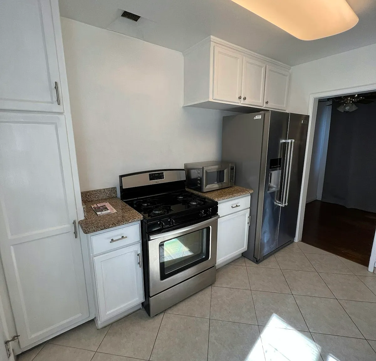 7400 Midfield Avenue — Photo 3