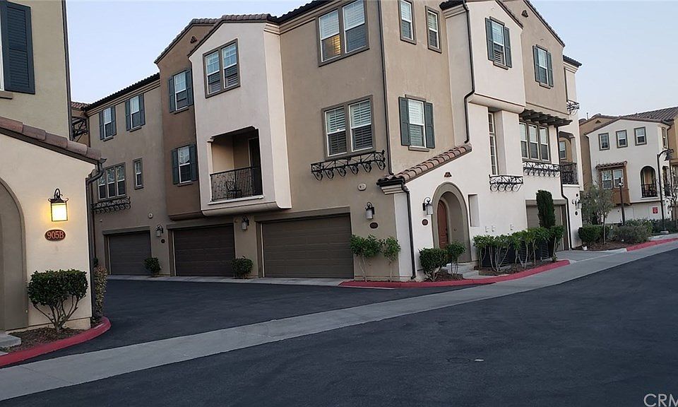 1st image of 905 Santa Fe Ave #C