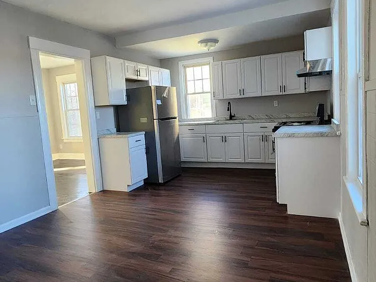 266 Brooks St #2 — Photo 16