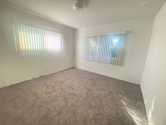 5th image of 222 W Kelso St