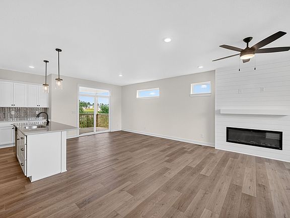 5th image of 870 11th St