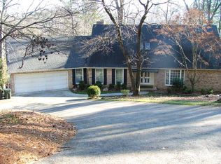 1205 W Lakeshore Dr, Dalton, GA 30720