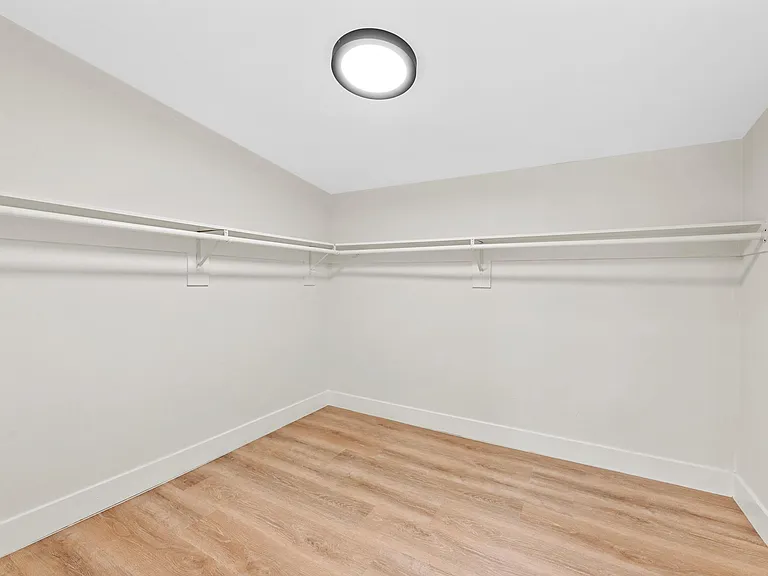 1162 Erica St — Photo 5