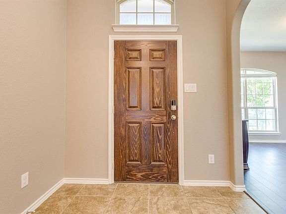 3rd image of 13189 Palancar Dr