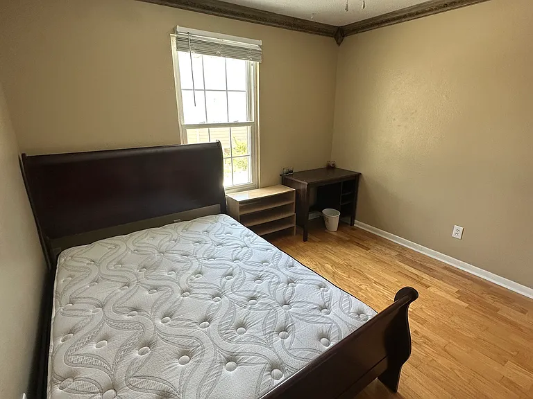 13976 Fletchers Mill Dr — Photo 7