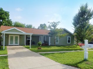 909 E Pine Forest Dr, Lynn Haven, FL 32444