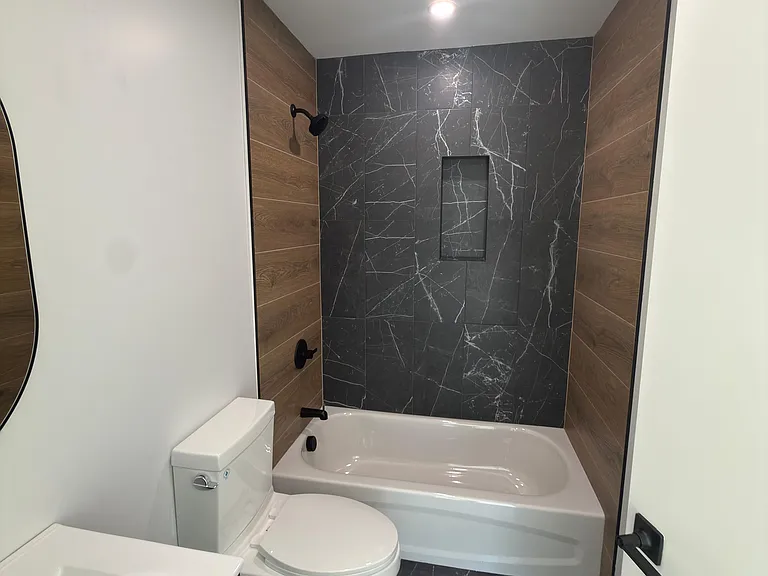 75 Webster St #1C — Photo 5