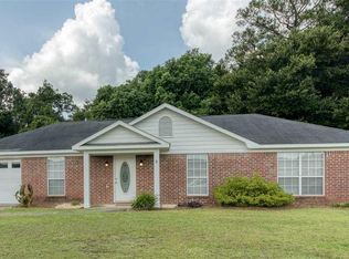 13085 Pointer Dr, Foley, AL 36535