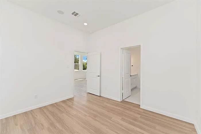 4710 Mallow St #B — Photo 13