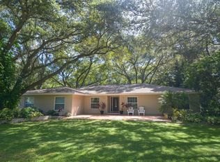 16545 Hanna Rd, Lutz, FL 33549