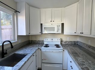 (Undisclosed Address), Fortuna, CA 95540