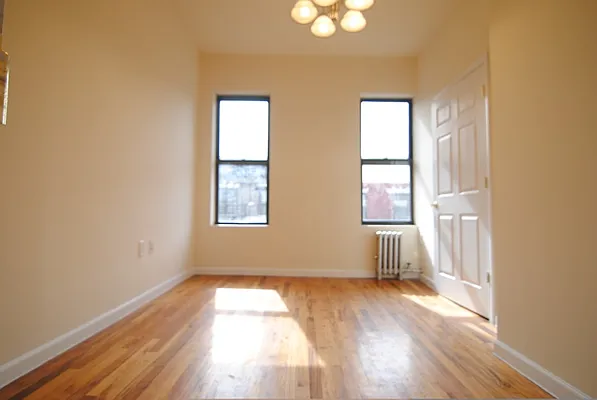 Rented by Sohayegh Enterprises Corp. | media 17