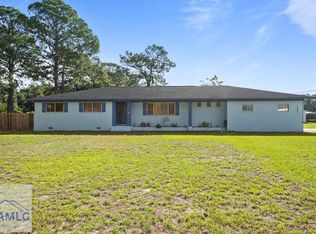 124 Drennon Dr, Jesup, GA 31545