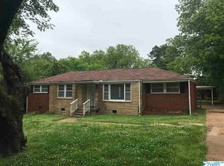 2218 Sullivan Rd NW, Huntsville, AL 35810