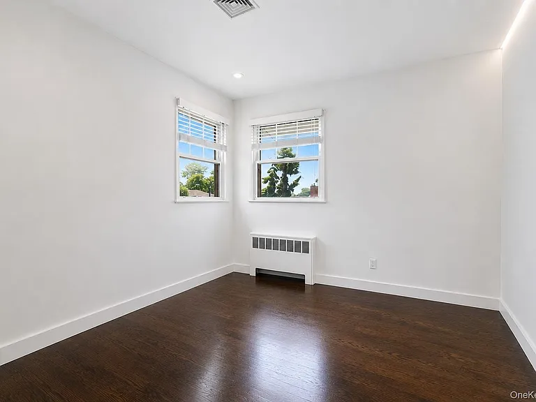 38 Birchwood Park Dr — Photo 11